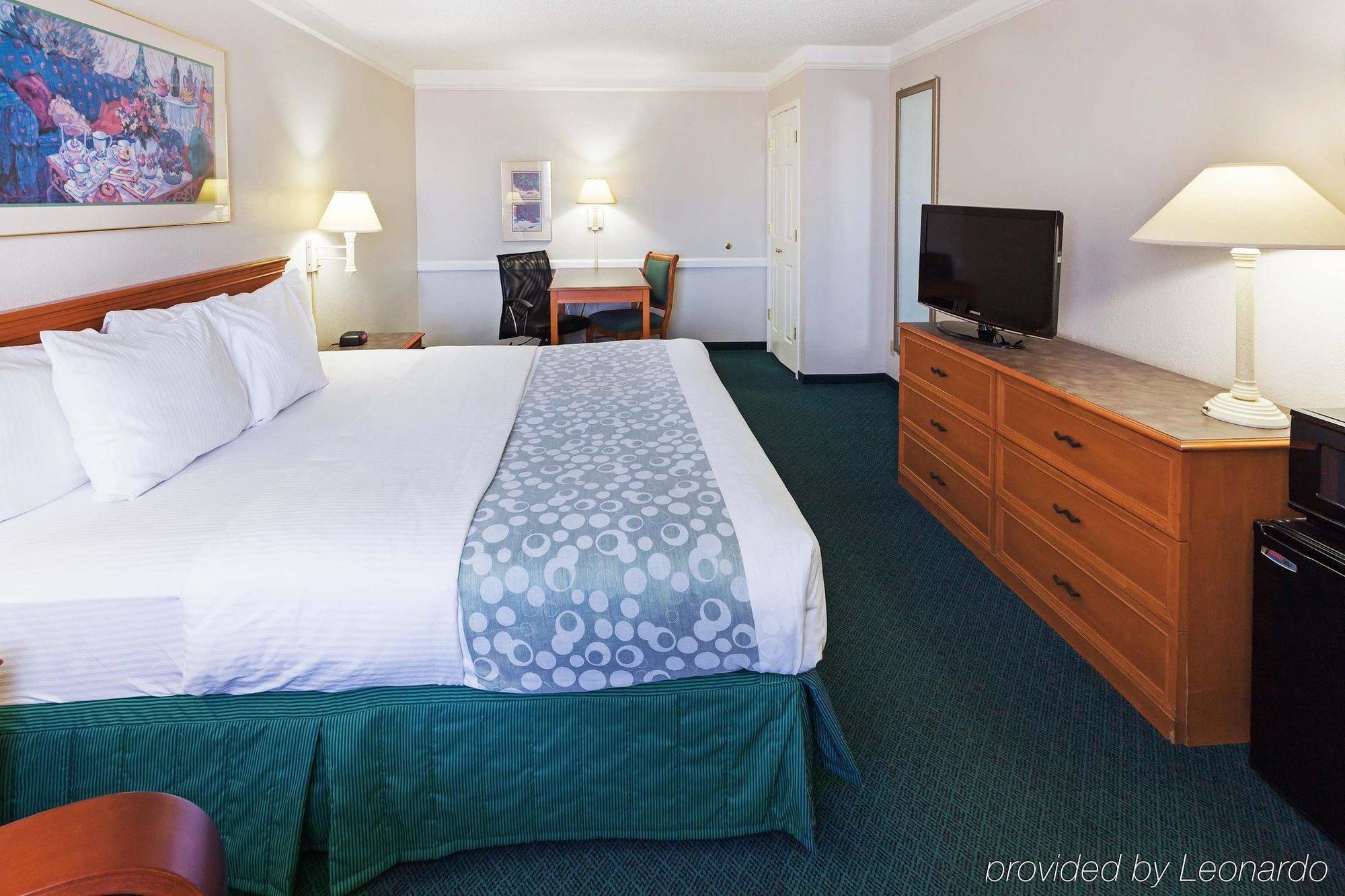 La Quinta Inn By Wyndham אודסה מראה חיצוני תמונה