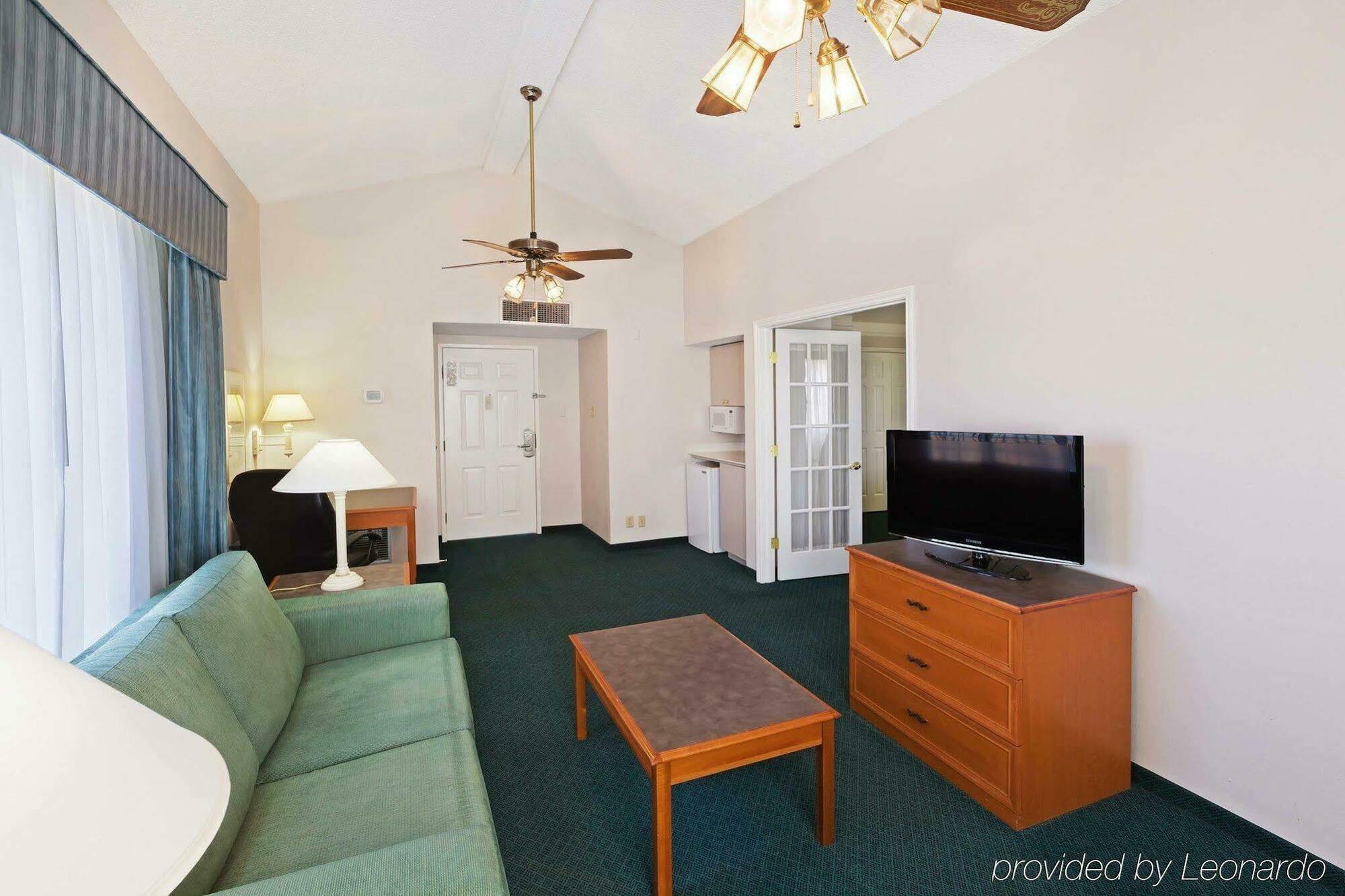 La Quinta Inn By Wyndham אודסה מראה חיצוני תמונה